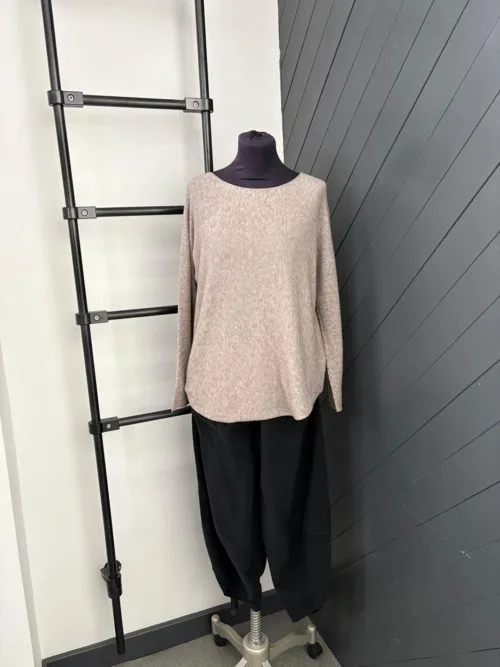 a9ee4be0-d243-42ef-a472-734ff5e248eb